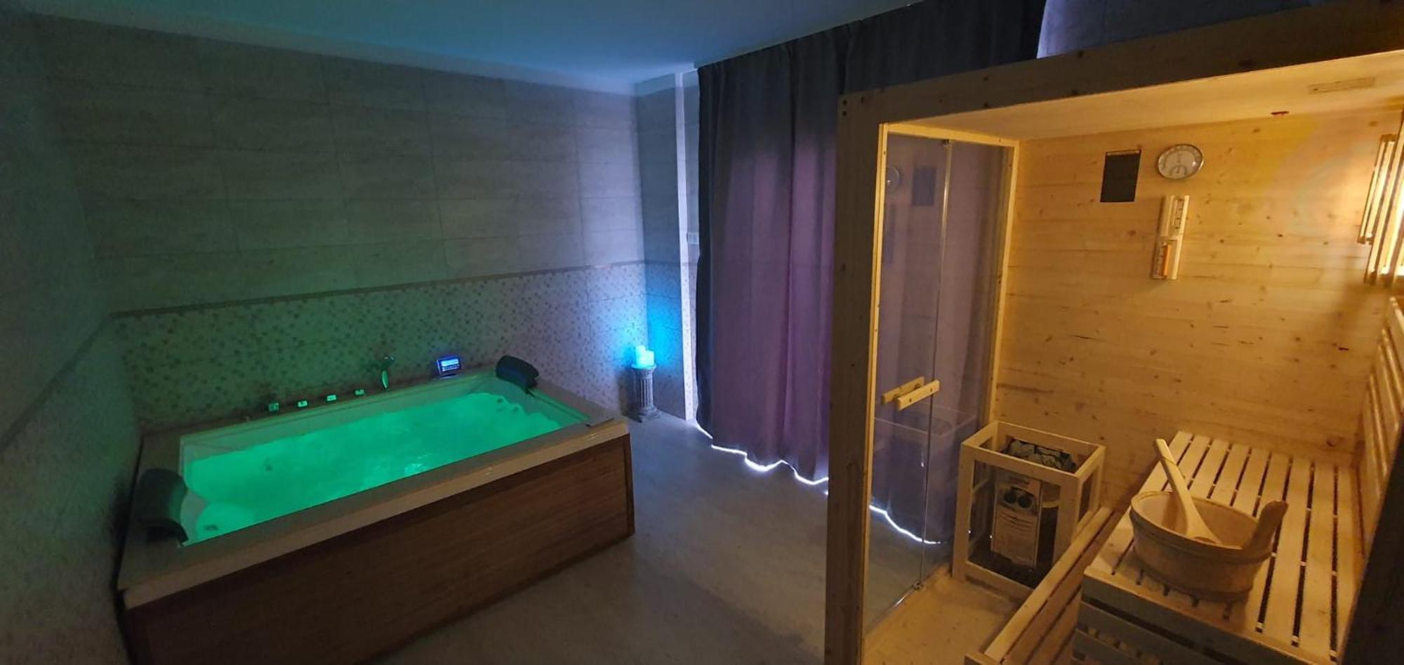 Cinque Stelle Hotel Apartments Cluj Napoca Bagian luar foto