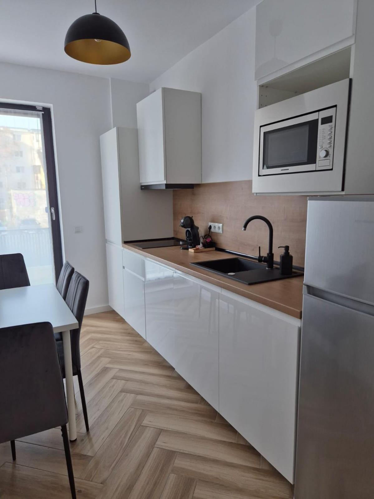 Cinque Stelle Hotel Apartments Cluj Napoca Bagian luar foto