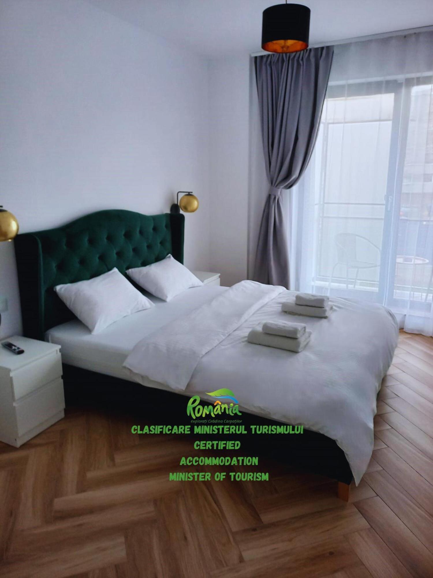 Cinque Stelle Hotel Apartments Cluj Napoca Bagian luar foto
